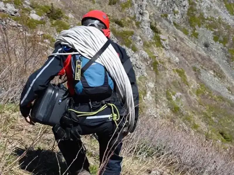 Denizli'de 14 Yaşındaki Kız Çocuğu İçin Umut Dolu Arama Çalışmaları Başlatıldı