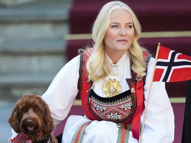 Norveç Prensesi Mette-Marit'ten Epstein Açıklamaları