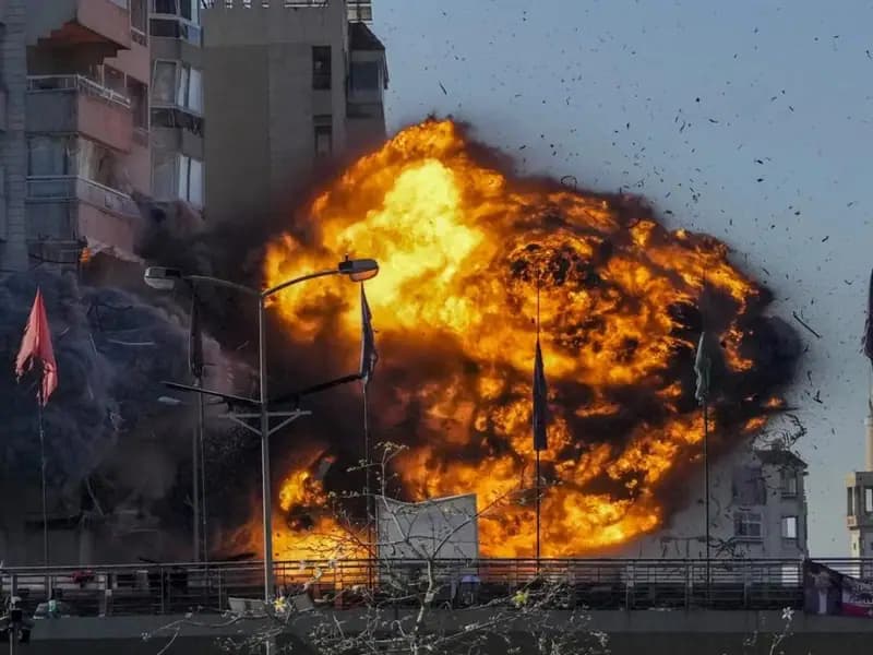 İsrail, Sivilleri Hedef Aldı