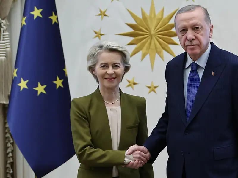 Cumhurbaşkanı Erdoğan, AB Komisyonu Başkanı von der Leyen'i Kabul Etti