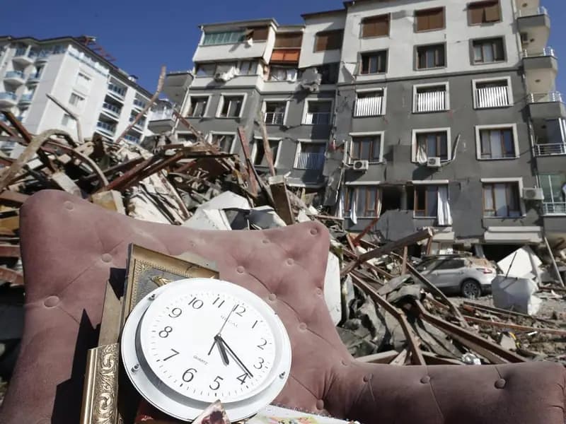 Doğal Felaketin İkinci Yılı