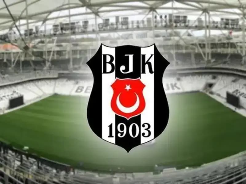 Beşiktaş Kulübü 122 Yaşında: Namağlup Şampiyonluğun Gururu