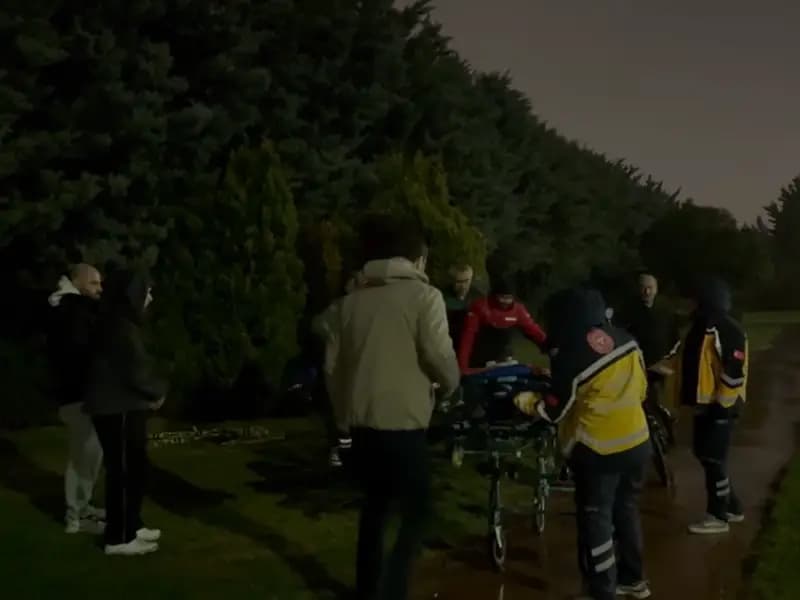 İstanbul Dudullu'da Parkta Erkek Cesedi Bulundu