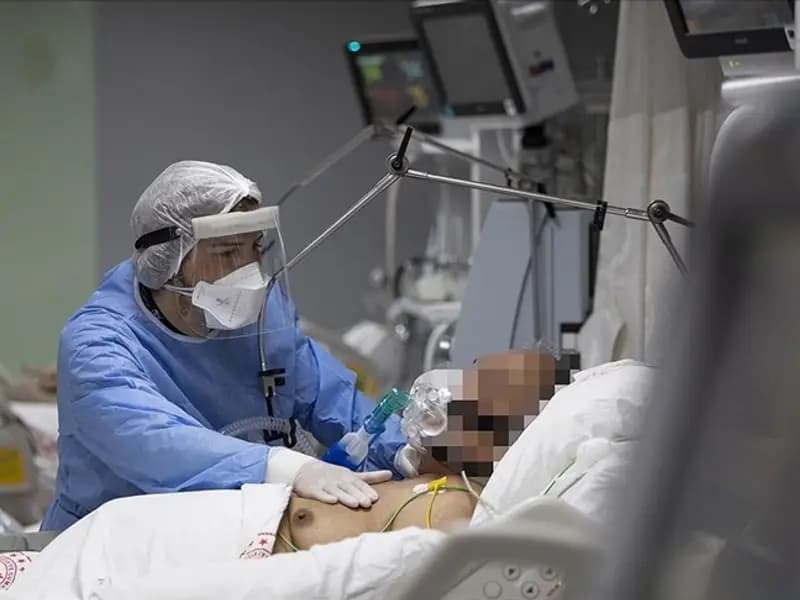 Türkiye'de Covid-19'un İlk Vakasının Üzerinden 6 Yıl Geçti