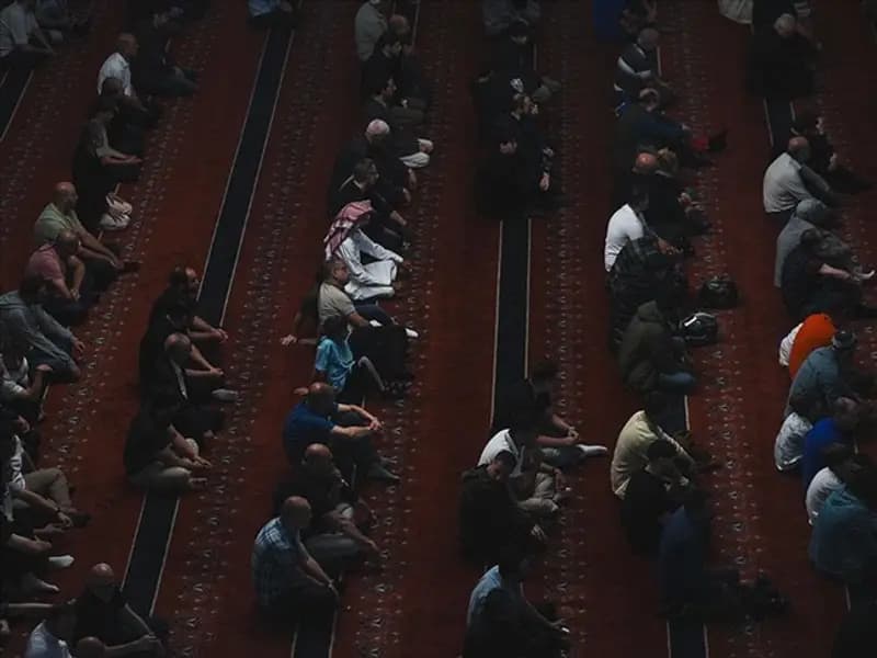 Siyasilerden Ramazan Bayramı Mesajları: Birlik ve Dayanışma Vurgusu