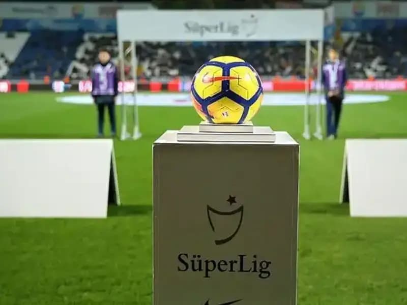 Eğitimde Dijital Dönüşüm: 2024’te Beklenen Değişimler ve Yenilikler