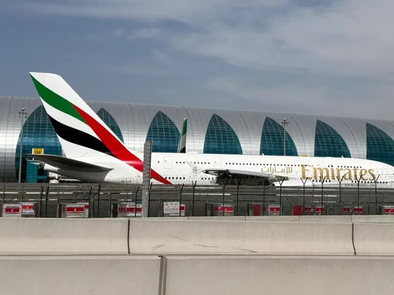 İran Savaşı'nın Hava Yollarına Etkisi: Kanser İlaçları Riski