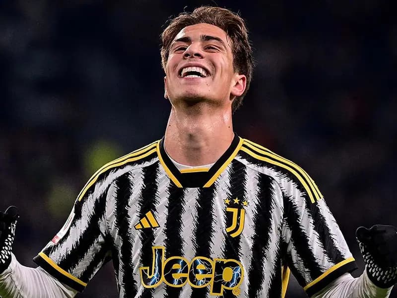 Kenan Yıldız, 'Golden Boy Web' Ödülünü Kazandı