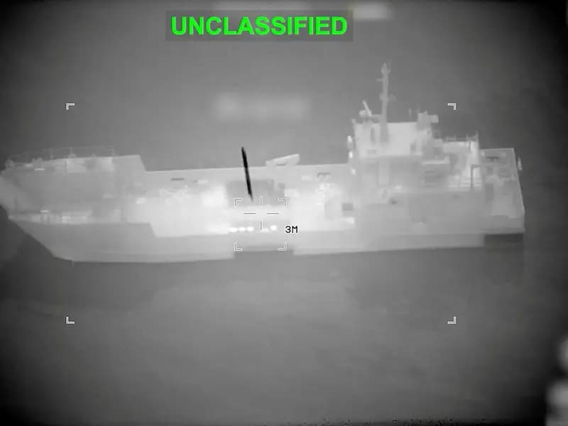 Hürmüz Boğazı'ndaki Kriz Derinleşiyor: 16 Tanker Hedef Alındı