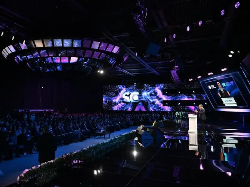 Uluslararası Stratejik İletişim Zirvesi İstanbul'da Başladı