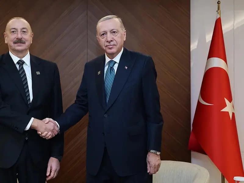 Cumhurbaşkanı Erdoğan, Azerbaycan Cumhurbaşkanı Aliyev ile Görüştü