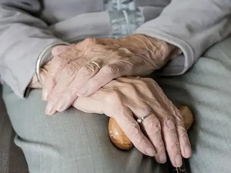 Türkiye'de Nüfus Yaşlanması: Gelecekteki Zorluklar ve Çözümler