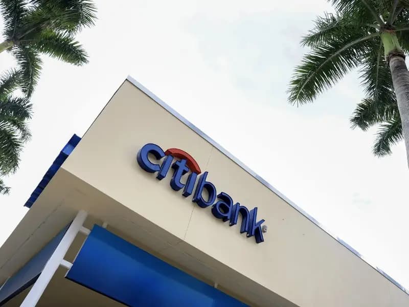 İran, ABD Bankalarına Misilleme Yapacağını Açıkladı