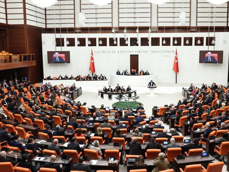 TBMM'de 2025'in ilk gündemi 'yeni anayasa'