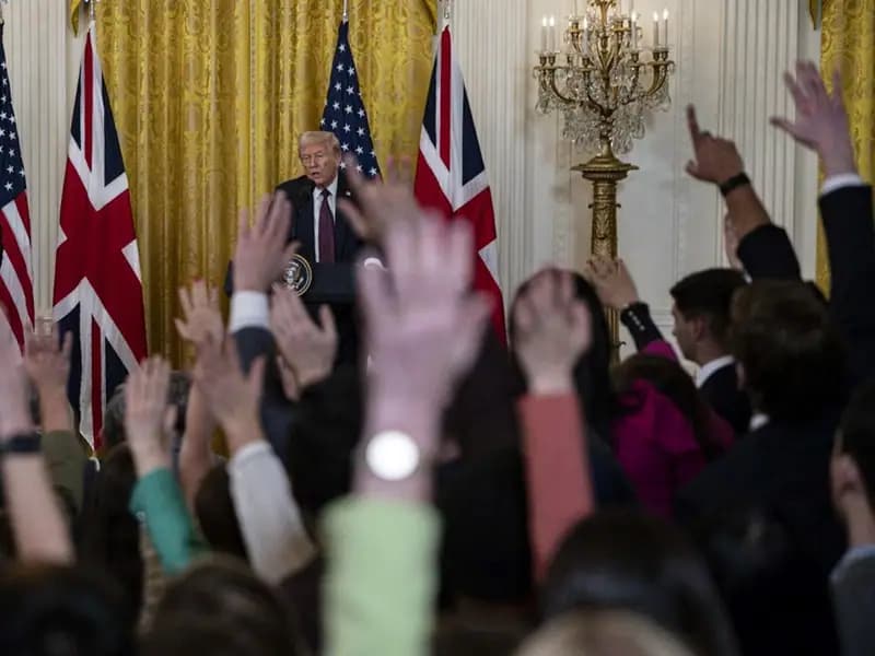 Trump ve Starmer Arasında Basın Toplantısında Tansiyon: "Bu kadar yeter!"