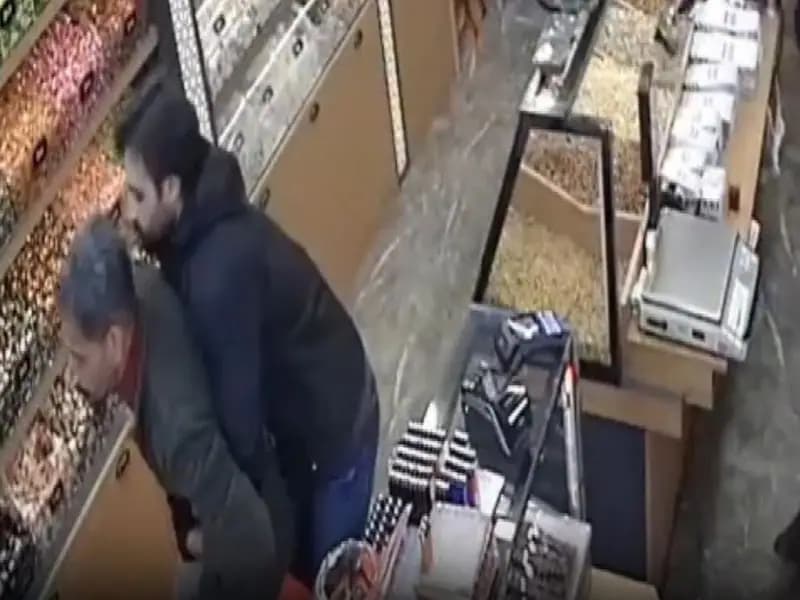 Heimlich Manevrası ile Nefessiz Kalan Adam Kurtarıldı