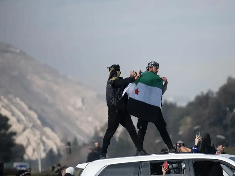 Suriye Muhalefeti 8 Aralık'ı Milli Bayram İlan Etti