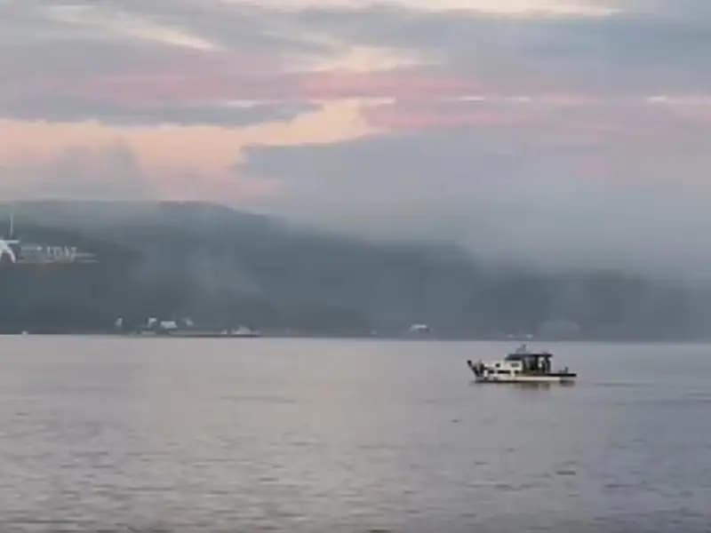 Çanakkale Boğazı'nda Gemi Trafiği Sise Takıldı