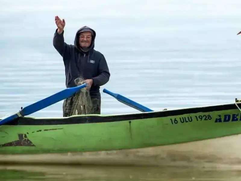 Yaren Leylek Şehre Döndü: Baharın Müjdecisi Geldi!