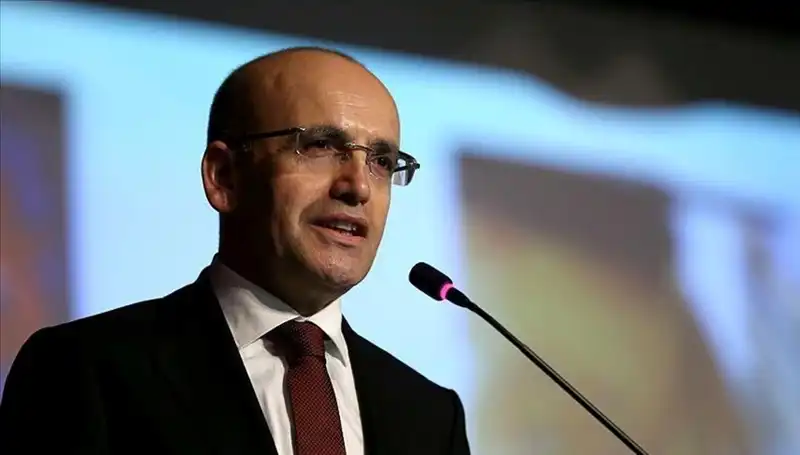 Türkiye Ekonomisinde Ilımlı Toparlanma Sinyalleri: Bakan Şimşek'in Açıklamaları