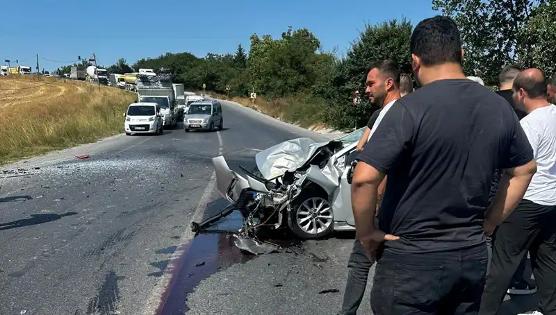 İstanbul'da Feci Kaza: Kalp Krizi Geçiren Sürücünün Otobüse Çarpması Şok Yıldırdı