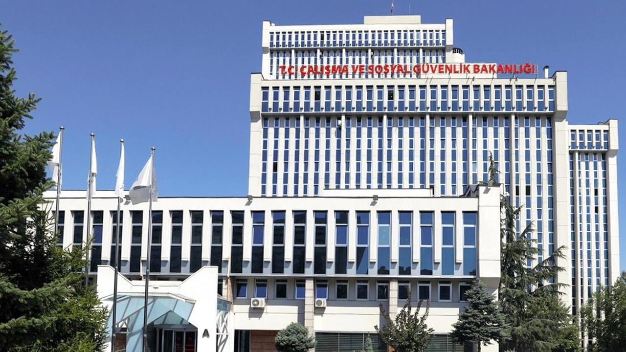 Bakanlık 5 Belediyeye Haciz Kararı Aldı