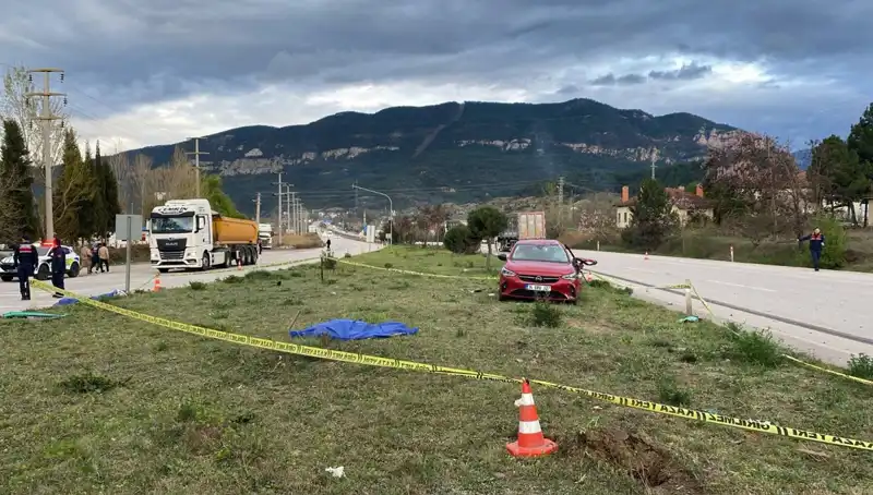 Karabük'te Aynı Aileye Ait Feci Kaza: Dört Kişi Hayatını Kaybetti
