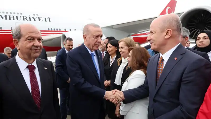 Cumhurbaşkanı Erdoğan'ın KKTC Ziyareti: Güçlü Mesajlar ve Rum Yönetiminin Endişeleri