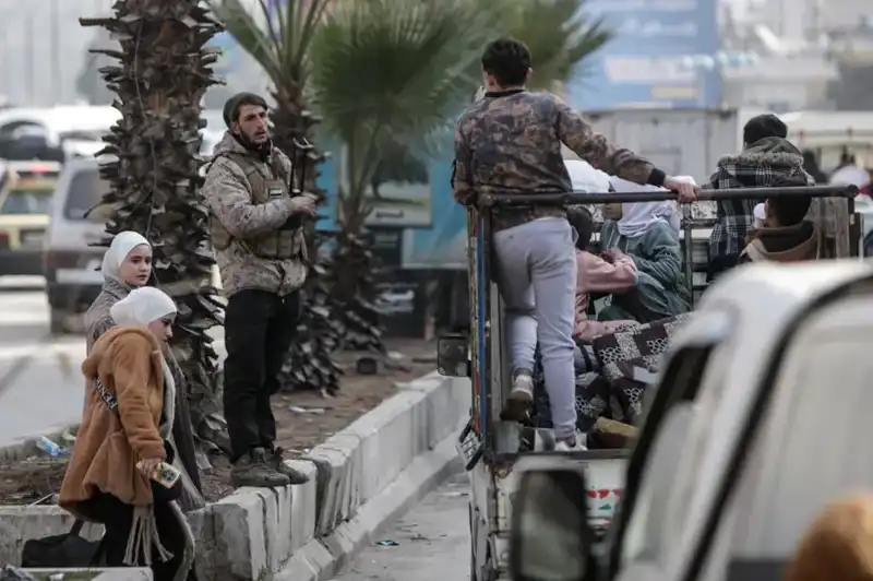 Halep'te Tansiyon Yükseliyor: Suriye Ordusu SDG'ye Karşı Harekete Geçti