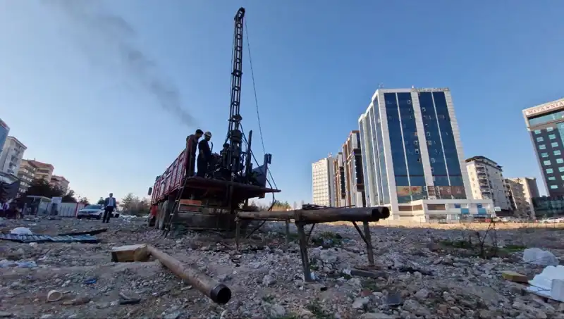 Galeria Sitesi'nde Tarihi Kazı: Yüzyıllar Önceki Sırlarla Yüzleşiliyor
