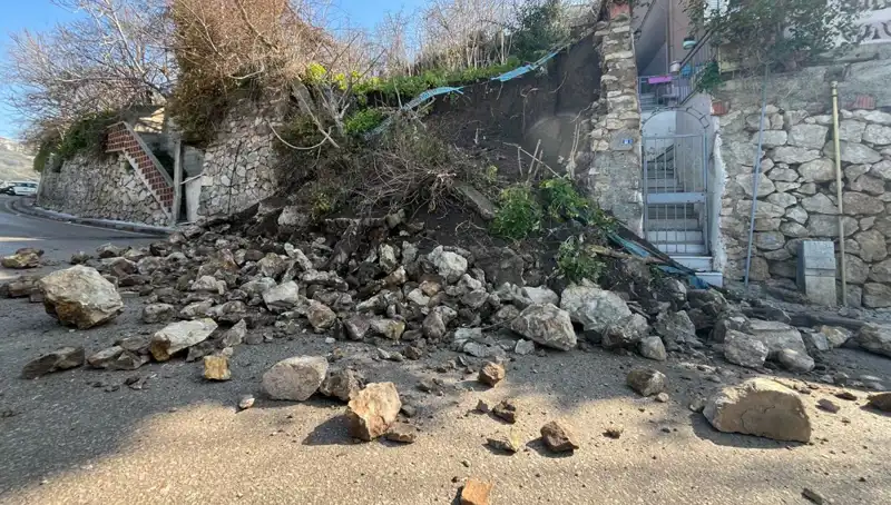 İstinat Duvarının Çökmesi, Şehirde Korku Dolu Anlar Yaşattı
