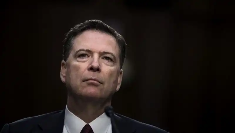 FBI Eski Şefinden Trump'a Yapılan Şok Paylaşım: Dört Rakamla Tehdit Mi?