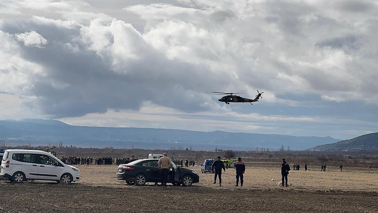 Isparta'da Askeri Helikopter Düştü: 6 Asker Şehit