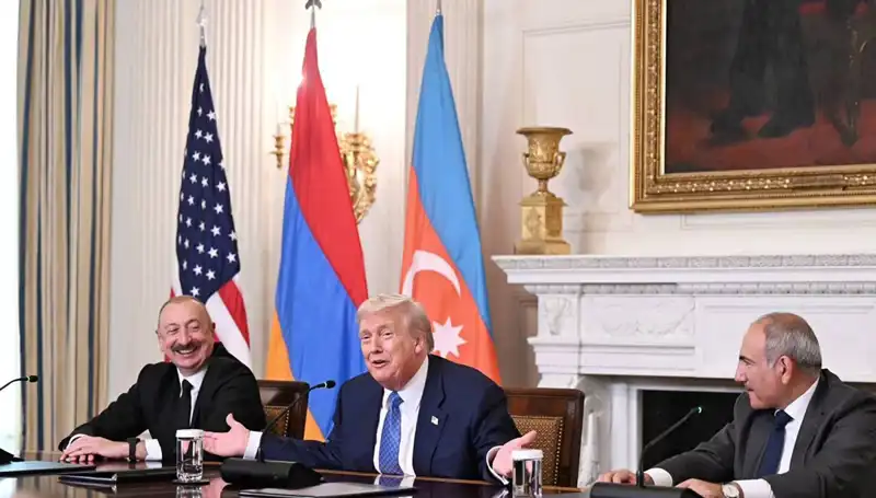 Aliyev’den Ermenistan’a Anayasa Çağrısı: Doğu’nun Geleceği İçin Acil Adımlar!