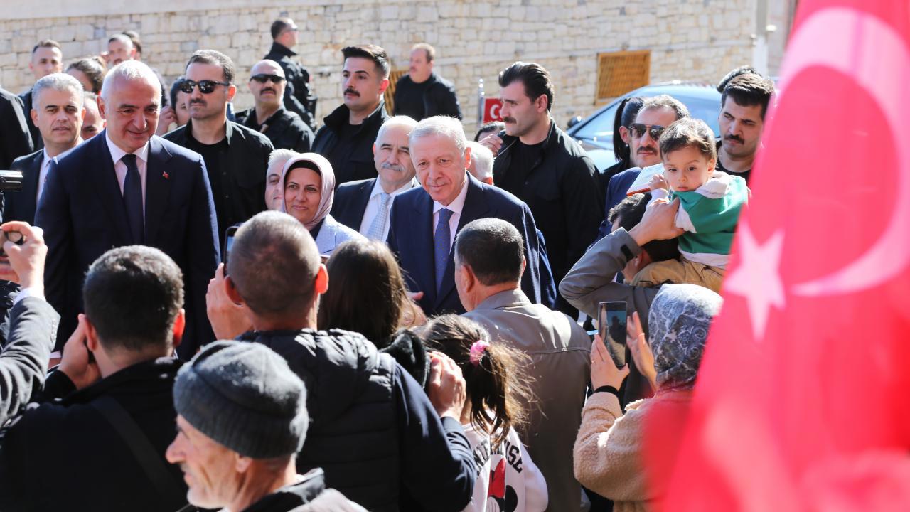 Cumhurbaşkanı Erdoğan Antalya'da Tarımsal Projeleri İnceledi