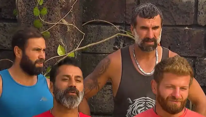 Survivor'da Şok Gelişme: Birlikte Veda Edemeyen Yarışmacının Duygusal Anları