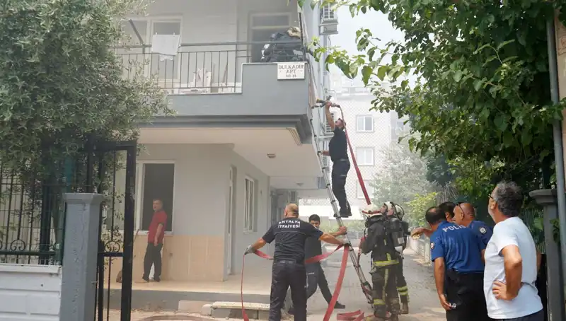 Tartışma Sonrası Kardeşler Arasında Yangın Faciası: Daireler Köz Oldu