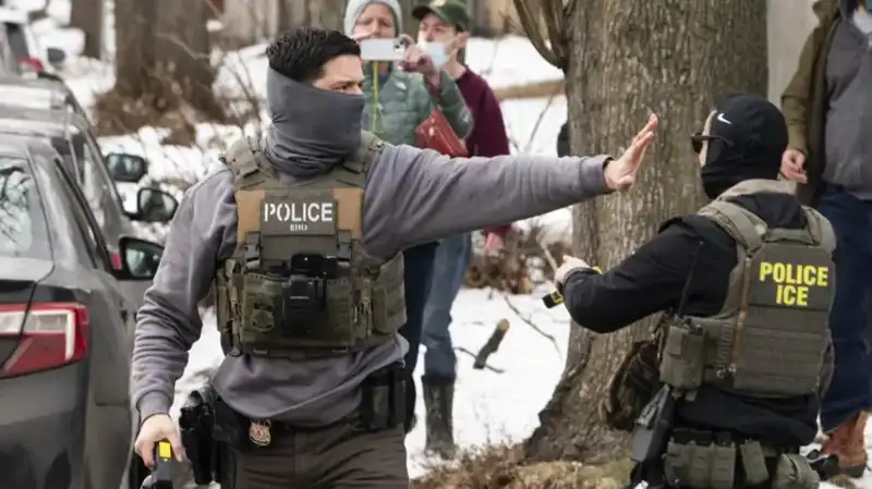 ABD Mahkemelerinden ICE’a Sert Uyarı: 4 Binden Fazla Hukuksuz Tutuklama