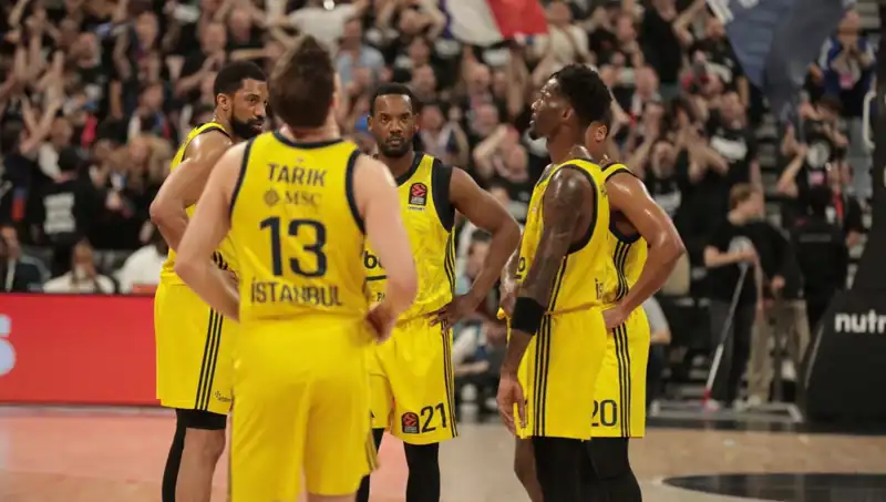 Fenerbahçe Hedefe Kilitlendi: Panathinaikos ile Final Mücadelesi