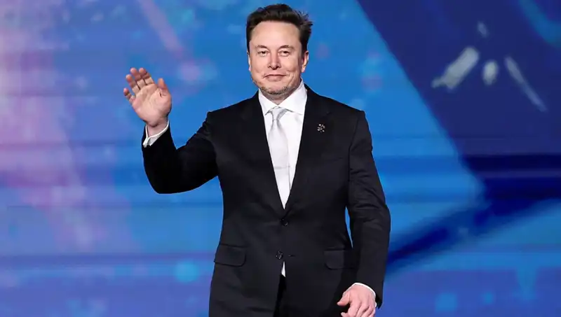 Tesla'nın Eleştirilen Modeli: "Canavar" Projesi Neden Rafa Kaldırıldı?