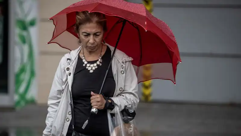 Meteoroloji, Ülke Genelinde Fırtına Uyarısı Yayımladı