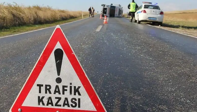 Niğde’de Feci Zincirleme Kaza: 16 Yaralı, Olayın Ayrıntıları Ortaya Çıktı!