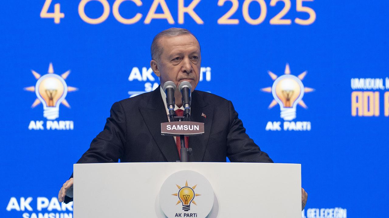 Erdoğan: Silahı bırakacaklar ya da gömülecekler