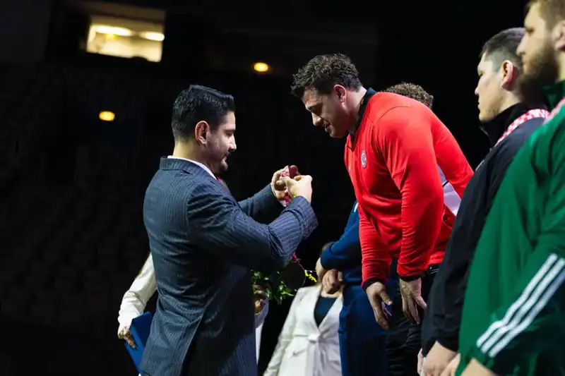 Rıza Kayaalp, Dünya Şampiyonası’ndan Altın Madaleyle Döndü!