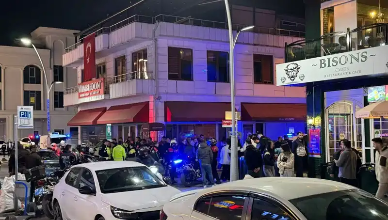 Hava Ateşi ve Bıçaklı Saldırı: Kafe Sahibi Hayatını Kurtaramadı
