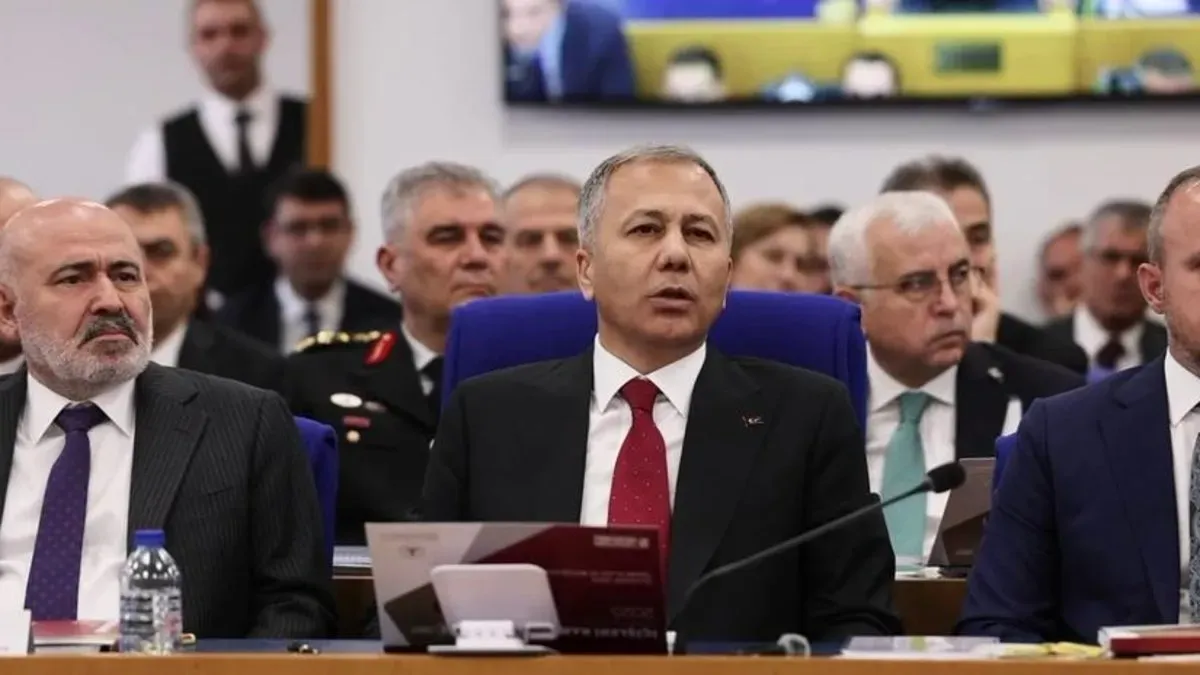 Bakan Yerlikaya’dan CHP’li Başarır’a Sert Tepki: "Onun İftiralarını Dinlemeye Gelmedim"