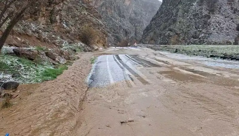 Tunceli’de Ani Dolu ve Sağanak Yağmur, Hayatı Olumsuz Etkiledi