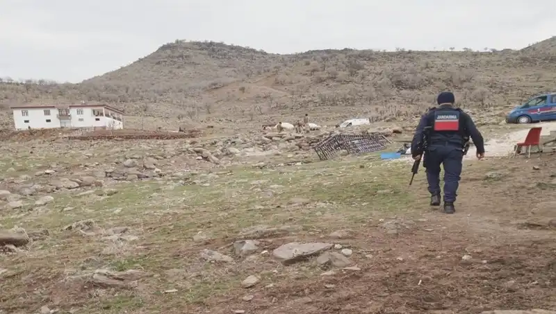 Husumetli Aileler Arasındaki Kavga Polise Ulaştı: 6 Kişi Tutuklandı