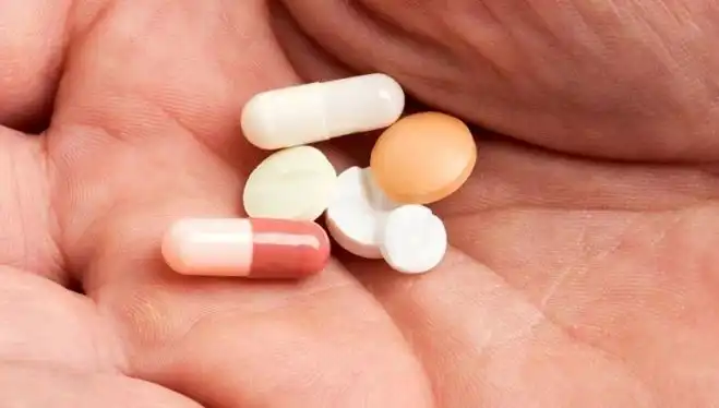 Milyonlarca Kişinin Kullandığı Reçetesiz İlaçlar Hakkında Şok Edici Uyarı