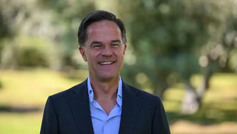 Rutte’den Eurofighter Açıklaması: Müttefiklere Kısıtlama Getirmemeye Çağrı
